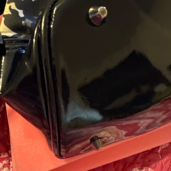 Burberry Black and Gray Floral Shoulder Bag - Picture 5 of 8